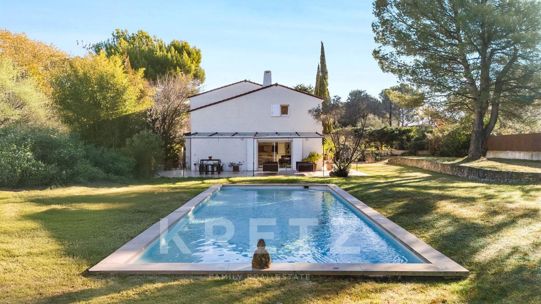 Villa in Granettes-Jauberte-Sainte Anne, Aix-en-Provence, France 1 - 16820314