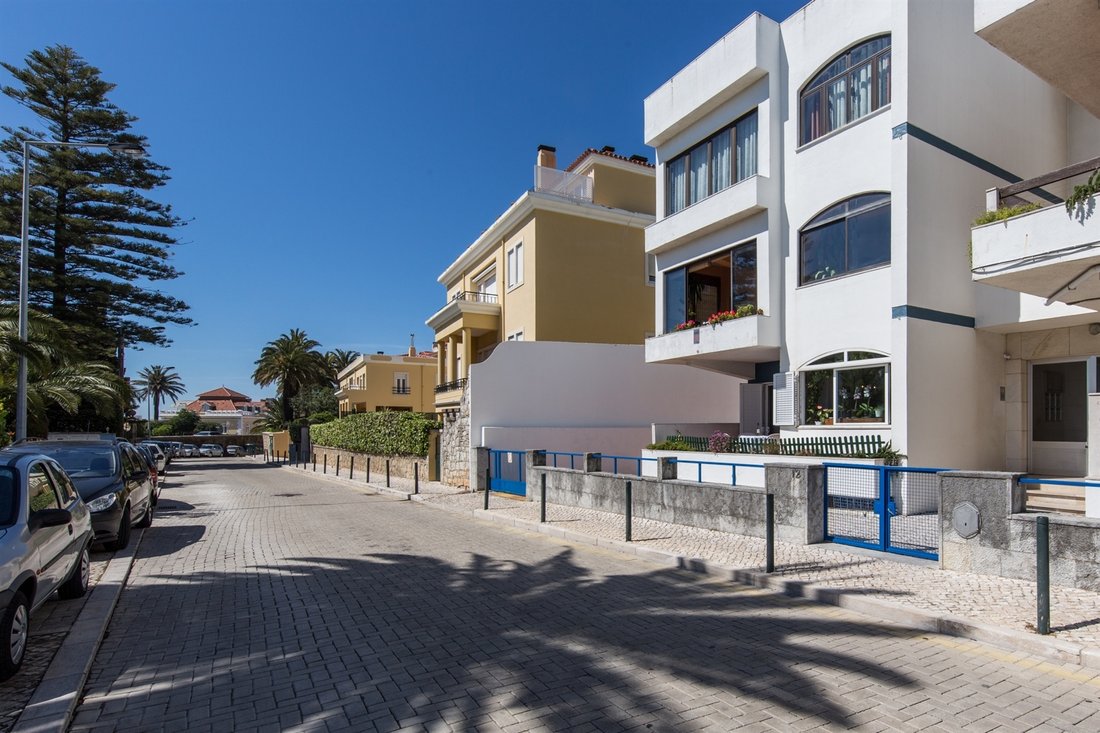 Apartment in Estoril, Cascais e Estoril, Lisbon 1 - 17078832