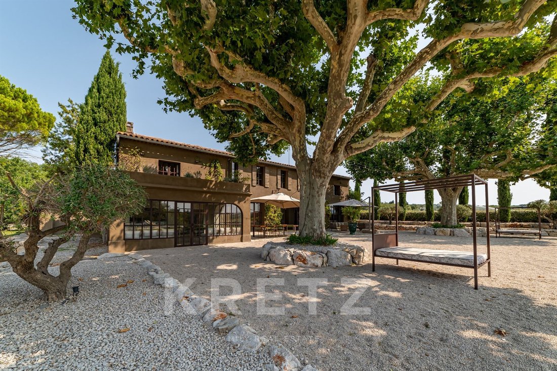 Casa de Campo en Aix-en-Provence, Provenza-Alpes-Costa Azul, Francia 2 - 16597917