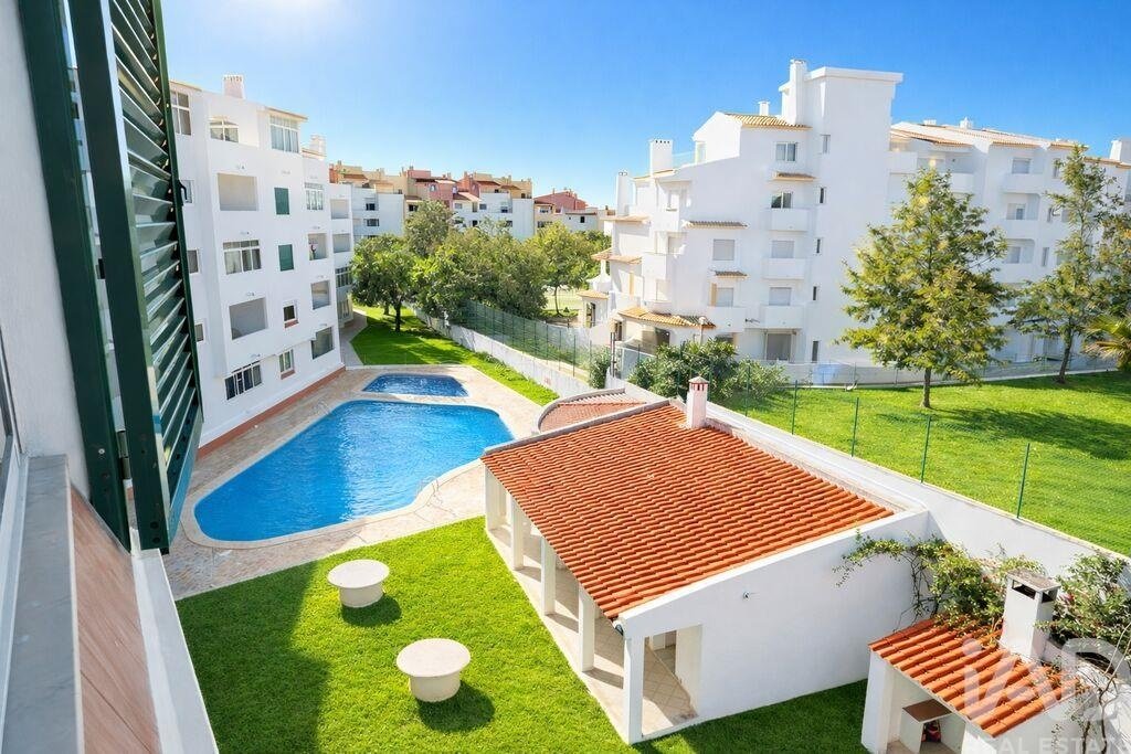 Apartment in Olhos de Agua, Algarve, Portugal 1 - 16797581