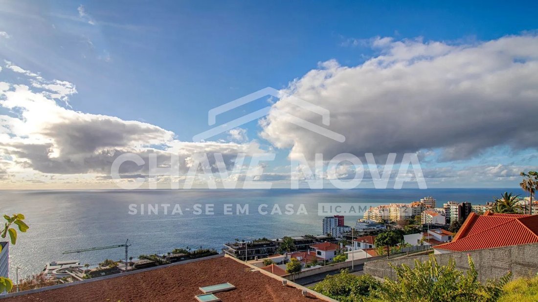 Townhouse in Curral das Freiras, Madeira, Portugal 1 - 17080045