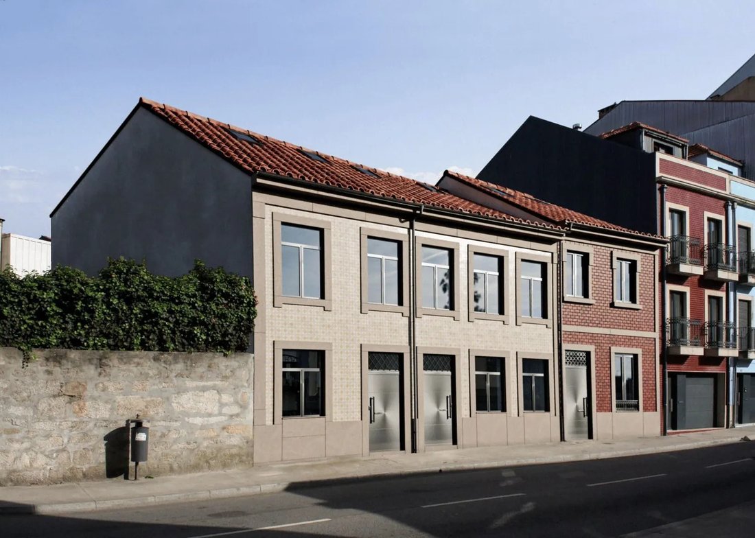 Townhouse in Cedofeita, Santo Ildefonso, Se, Miragaia, Sao Nicolau e Vitoria, Porto District, Portugal 1 - 17079875