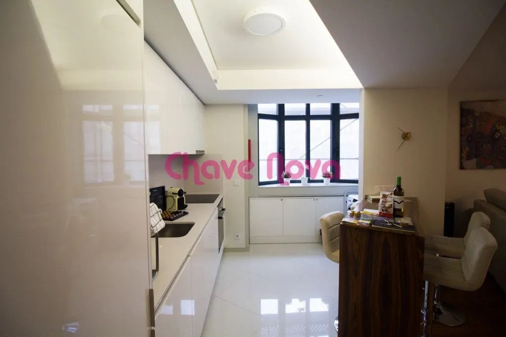 Apartment in Cedofeita, Santo Ildefonso, Se, Miragaia, Sao Nicolau e Vitoria, Porto District, Portugal 3 - 17079459