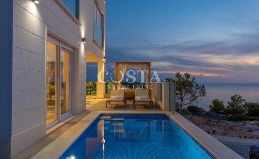 House in Stivasnica, Sibenik-Knin County, Croatia 1