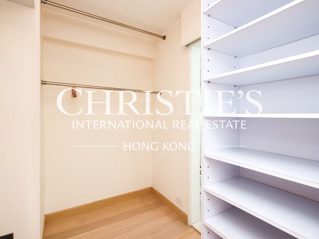 Apartment in Hong Kong, Hong Kong 5 - 17083814