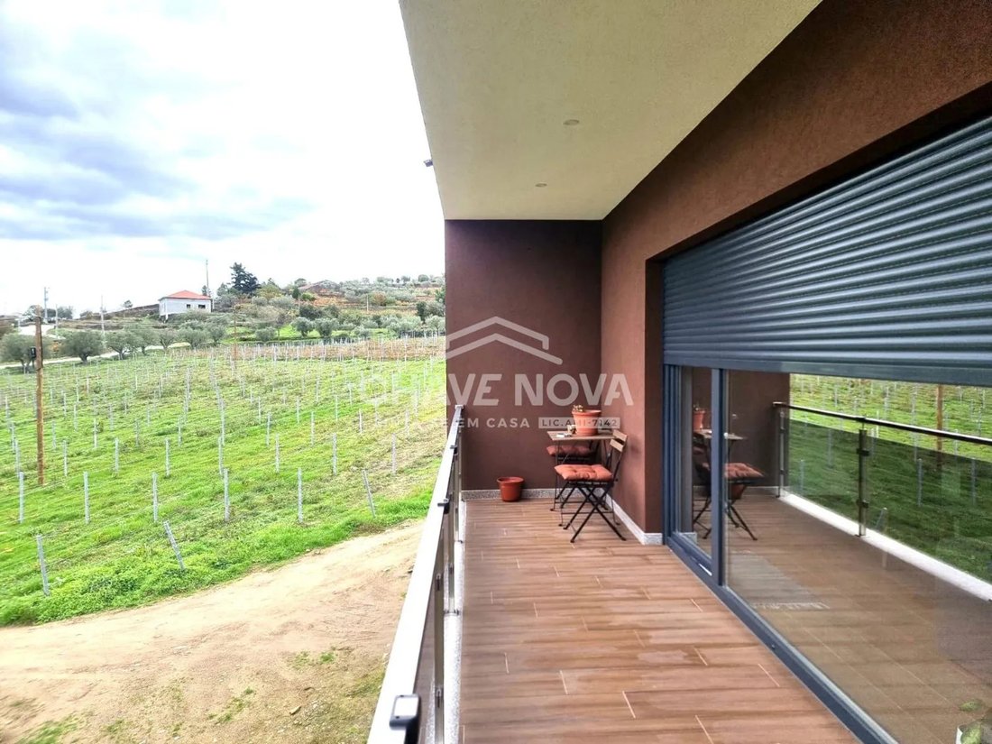 House in Barcos e Santa Leocadia, Viseu District, Portugal 1 - 17080989