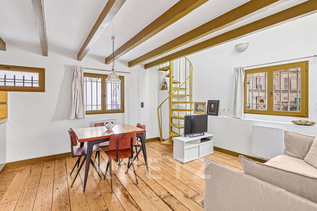 House in Montmartre, Paris 18e Arrondissement, Paris 4 - 15241092