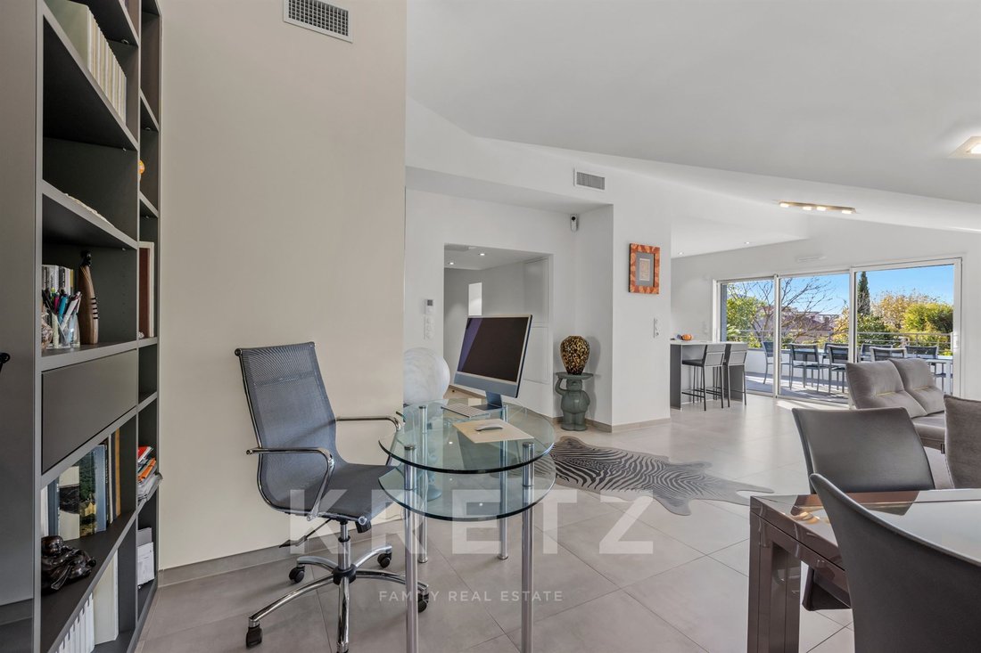 Apartment in Saint-Cyr-sur-Mer, Provence-Alpes-Côte d'Azur, France 5 - 16715691