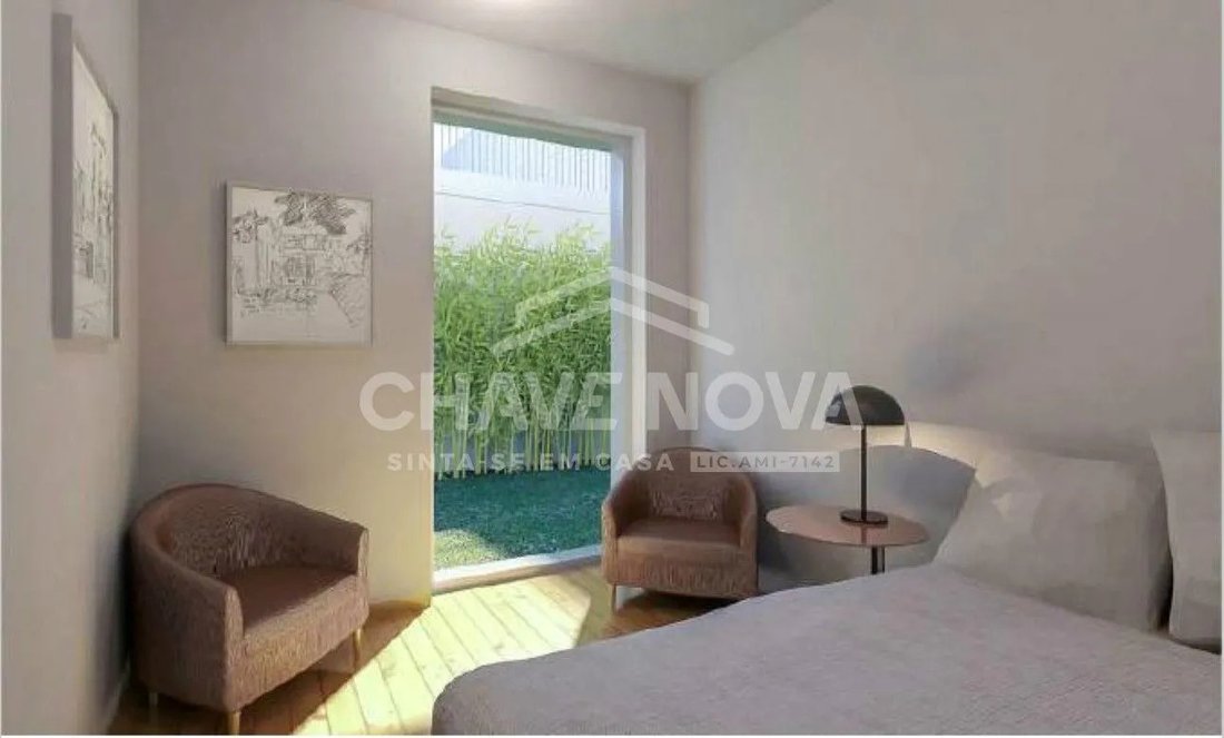 Apartment in Cedofeita, Santo Ildefonso, Se, Miragaia, Sao Nicolau e Vitoria, Porto District, Portugal 1 - 17081329
