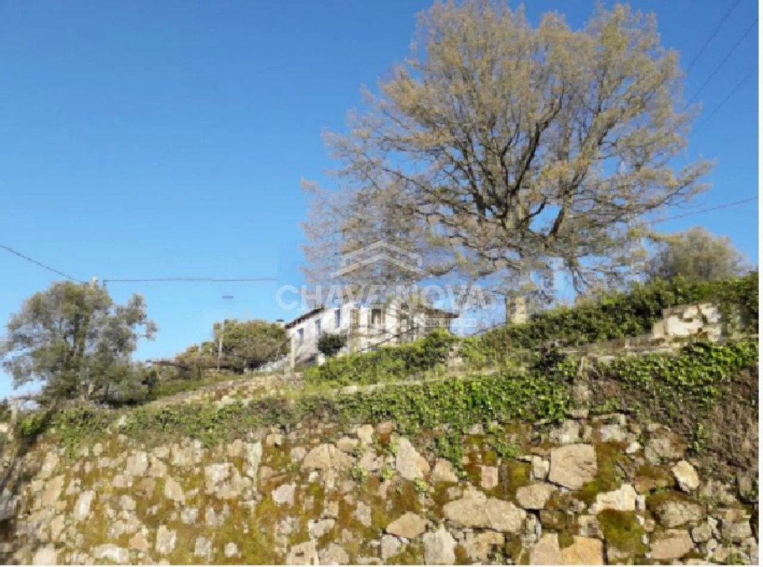 House in Vilarinho, Porto District, Portugal 1 - 17079956