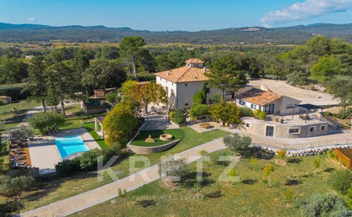 Tenuta a Pierrevert, Provenza-Alpi-Costa Azzurra, Francia 1