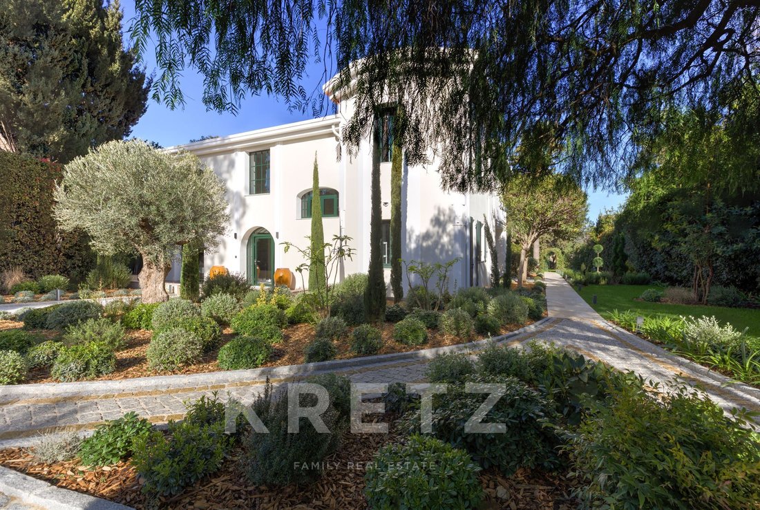 Villa in Juan les Pins-Gallice, Antibes, France 3 - 15241081
