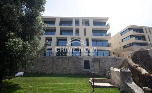 Apartment in Santa Marinha e Sao Pedro da Afurada, Porto District, Portugal 1