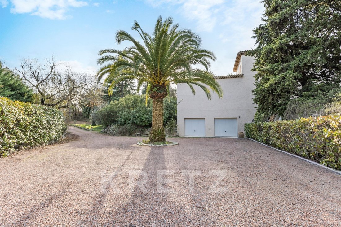 Villa in Mougins, Provence-Alpes-Côte d'Azur, France 4 - 16838650