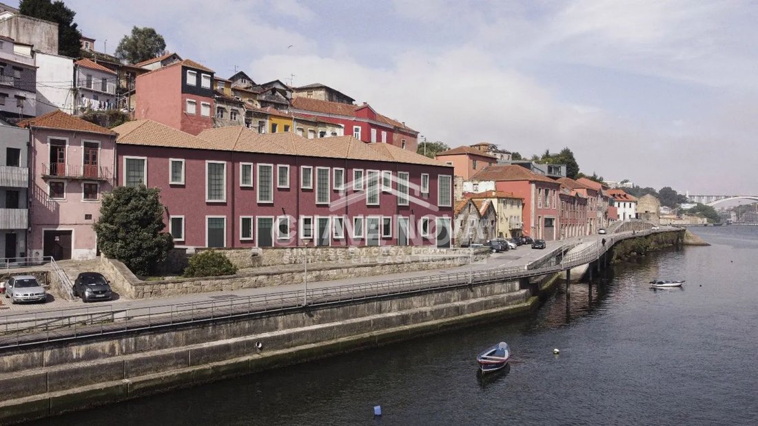 Apartment in Santa Marinha e Sao Pedro da Afurada, Porto District, Portugal 1 - 17080105