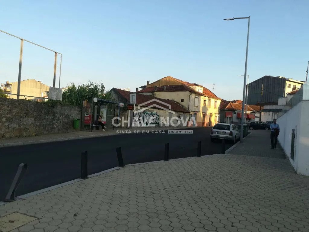 Townhouse in Santa Marinha e Sao Pedro da Afurada, Porto District, Portugal 4 - 17081164