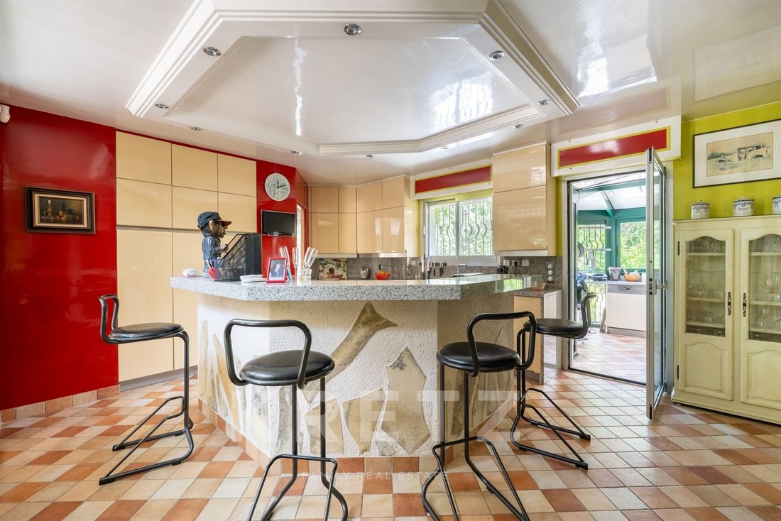 House in Longpont-sur-Orge, Ile-de-France, France 4 - 15933409