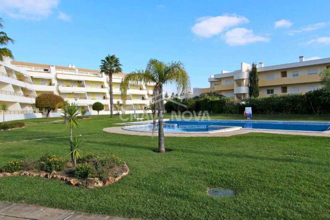 Apartment in Quarteira, Algarve, Portugal 1 - 17081257