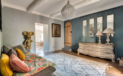 Villa in Granettes-Jauberte-Sainte Anne, Aix-en-Provence, France 1