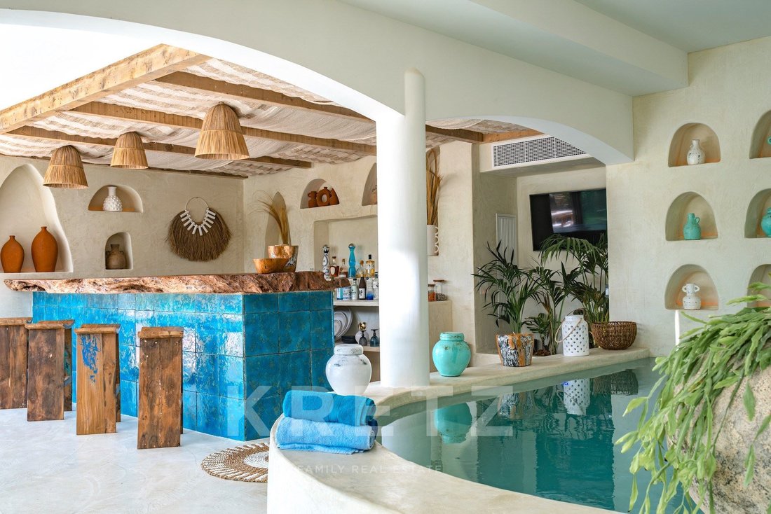 Villa in Hyeres, Provence-Alpes-Côte d'Azur, France 5 - 16537135