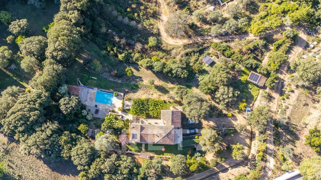 House in Granace, Corsica, France 3 - 16734133