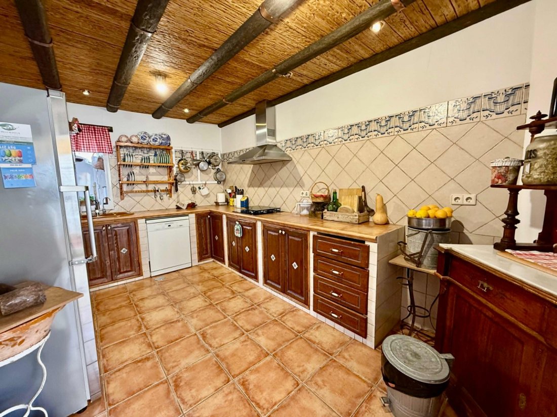 Townhouse in Nueva Andalucia, Marbella, Spain 3 - 17082540
