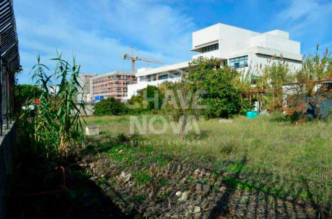 Land in Ajuda, Lisbon, Portugal 3 - 17081923