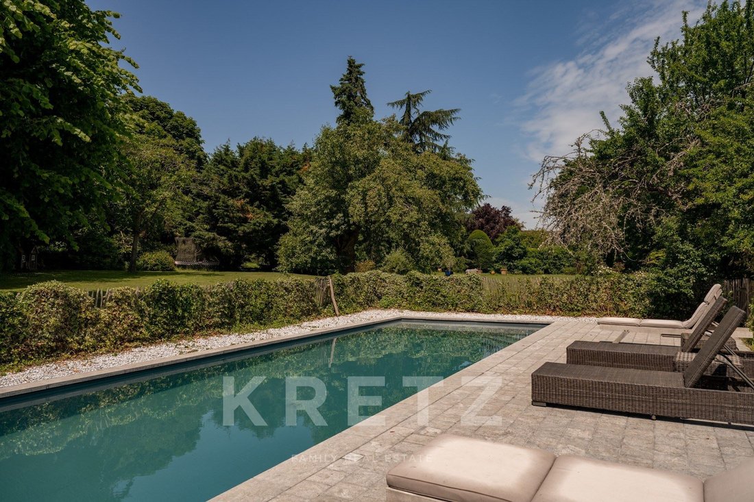 Estate in Montfort-l'Amaury, Ile-de-France, France 1 - 16131363