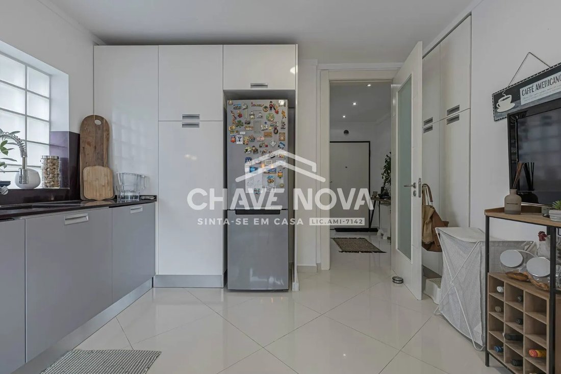 House in Santo Antonio da Charneca, Setubal, Portugal 5 - 17079798