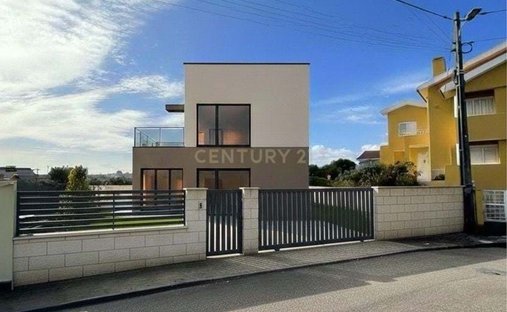 Villa in Tomar (Sao Joao Baptista) e Santa Maria dos Olivais, Santarem District, Portugal 1