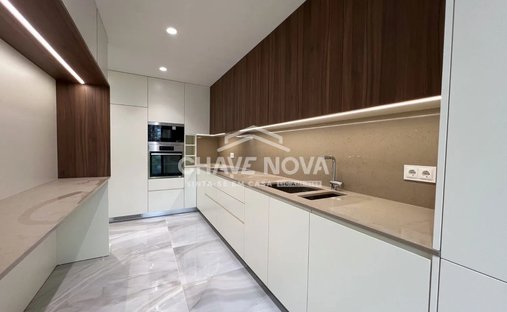 Apartment in Mafamude e Vilar do Paraiso, Porto District, Portugal 1
