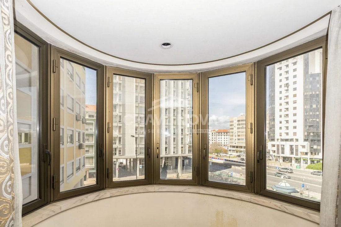 Apartment in Alvalade, Lisbon, Portugal 4 - 17080903