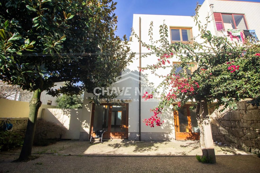 Apartment in Matosinhos e Leca da Palmeira, Porto District, Portugal 1 - 17080732