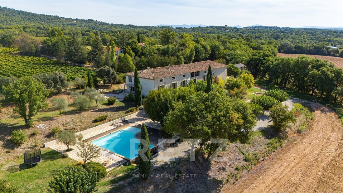 House in Pierrevert, Provence-Alpes-Côte d'Azur, France 1 - 16214287