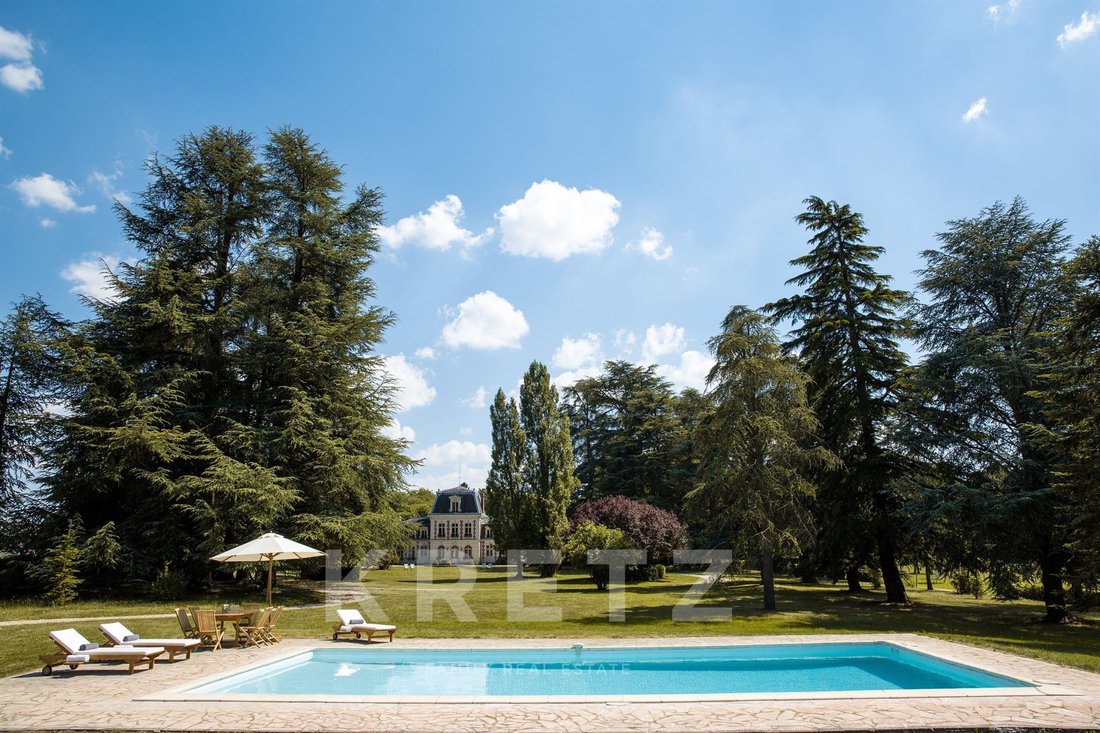 Castle in Montrichard, Montrichard Val de Cher, France 2 - 17049515