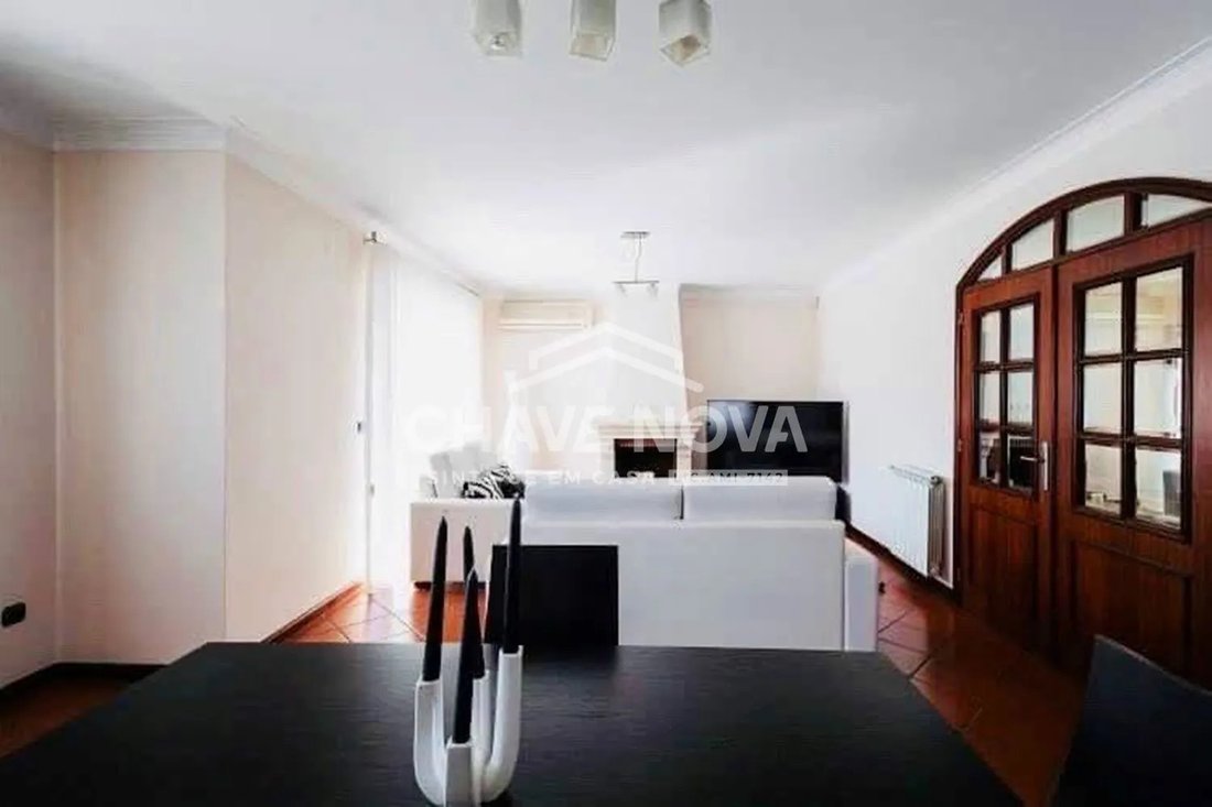House in Vilar de Andorinho, Porto District, Portugal 3 - 17078590