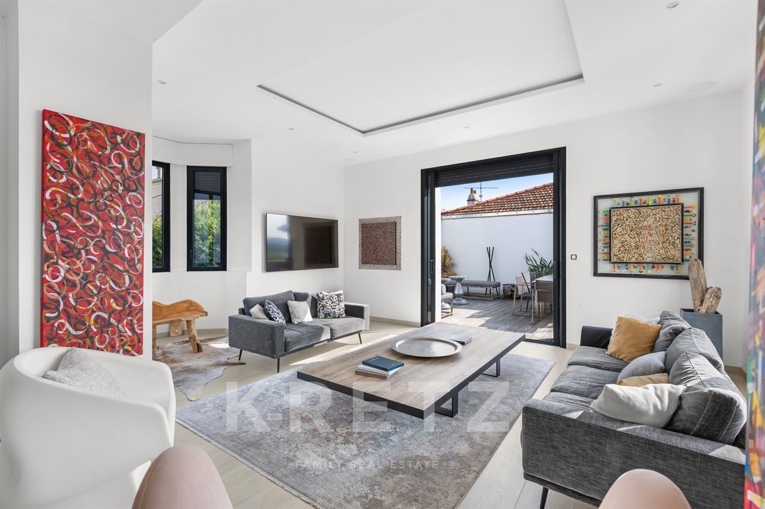 House in Broussailles, Cannes, France 3 - 16399522