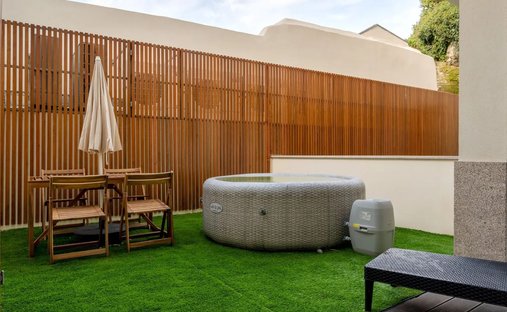 Apartment in Cedofeita, Santo Ildefonso, Se, Miragaia, Sao Nicolau e Vitoria, Porto District, Portugal 1