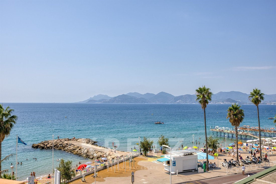 Penthouse in Cannes, Provence-Alpes-Côte d'Azur, France 1 - 16080206