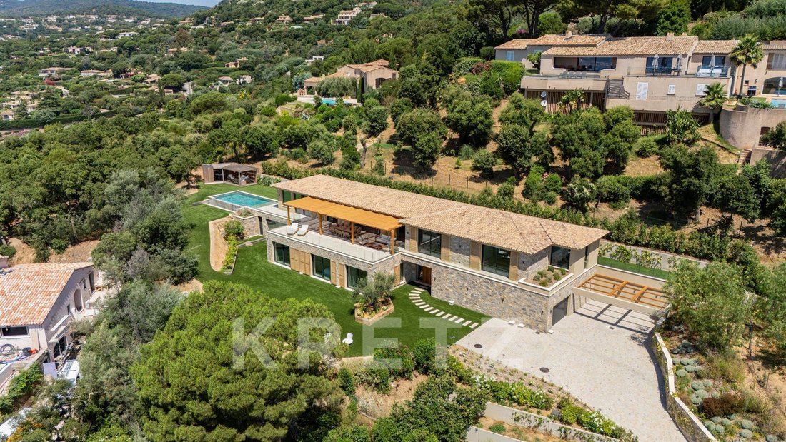 Villa in Grimaud, Provence-Alpes-Côte d'Azur, Frankreich 3 - 16969026