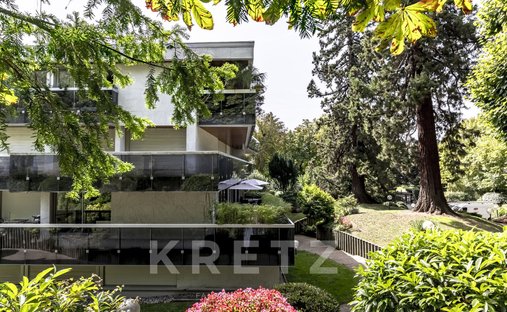 Apartment in Saint-Cloud, Ile-de-France, France 1