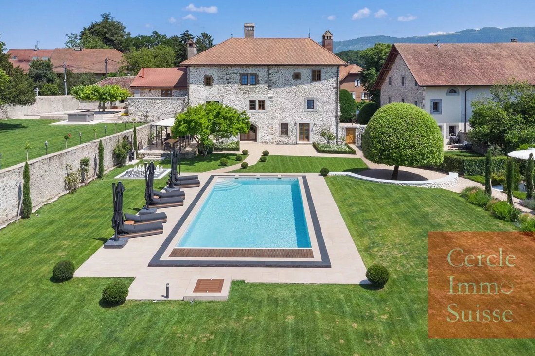 Château à Saint-Julien-en-Genevois, Auvergne-Rhône-Alpes, France 4 - 17075576