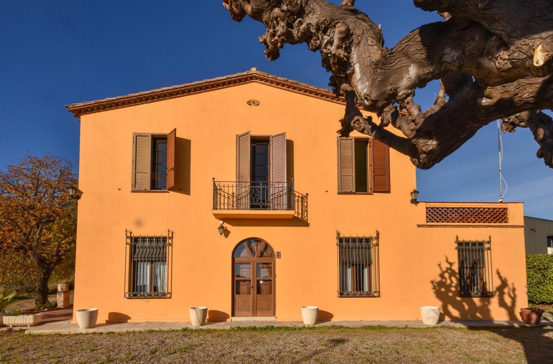 Villa in Sant Andreu de Llavaneres, Catalonia, Spain 1 - 17082908