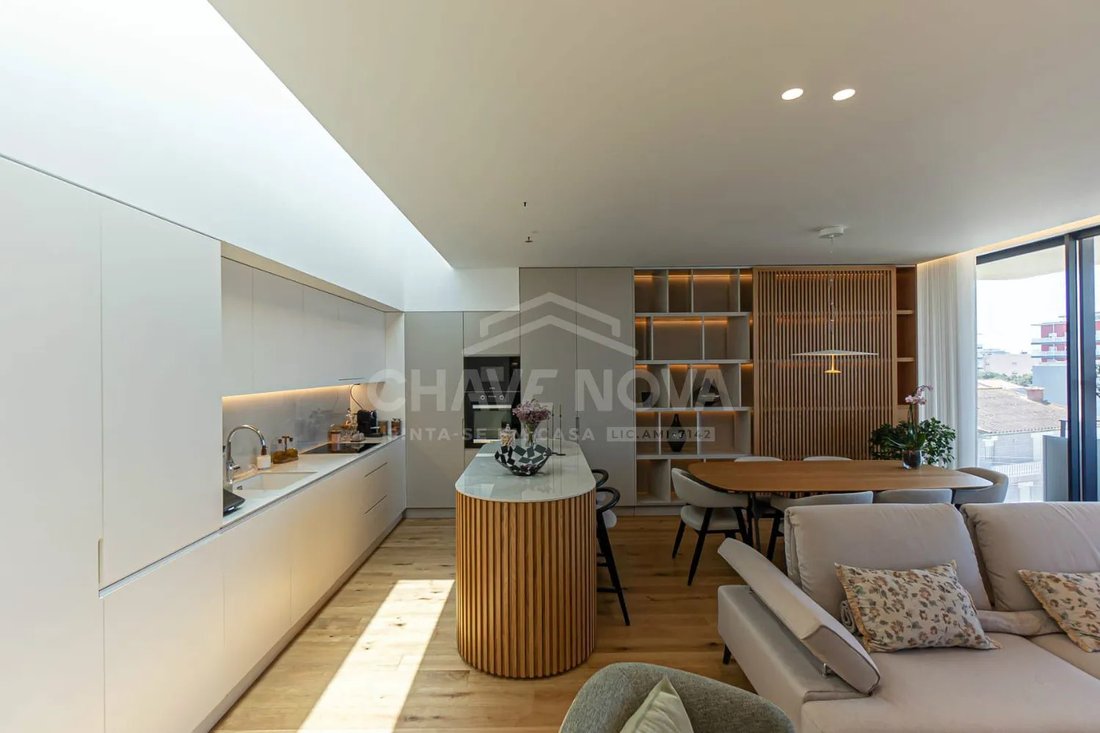 Apartment in Matosinhos e Leca da Palmeira, Porto District, Portugal 2 - 17080496