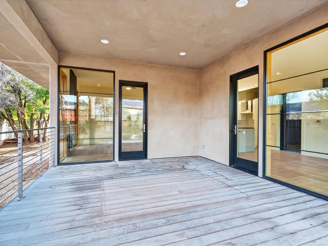 House in Cloverdale, California, United States 5 - 16417794