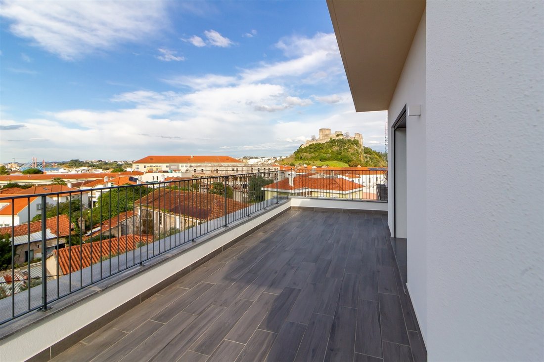 Apartment in Leiria, Pousos, Barreira e Cortes, Leiria District, Portugal 2 - 17079100