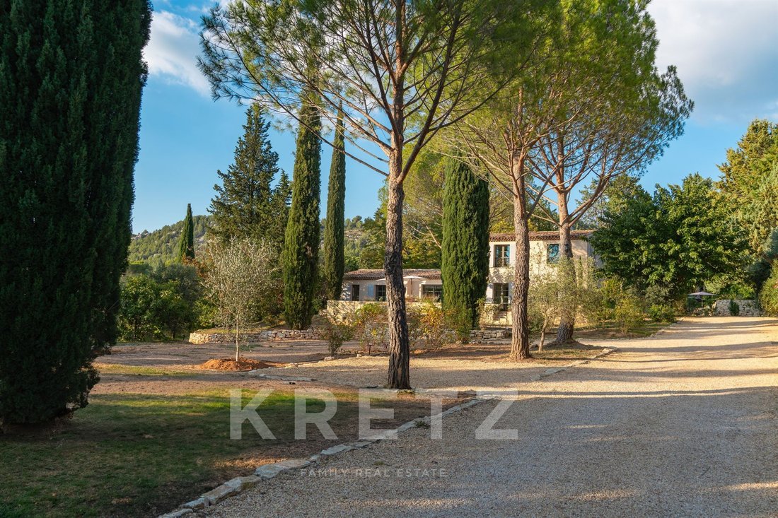 House in Le Tholonet, Provence-Alpes-Côte d'Azur, France 1 - 16660206