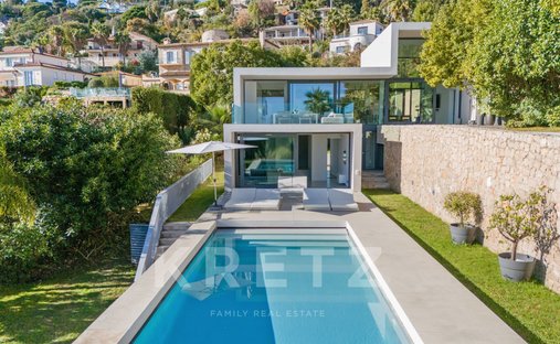 House in La Maure-Super Cannes, Vallauris, France 1
