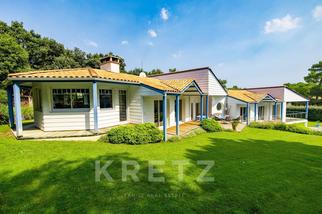 House in Saint-Pierre-d'Oléron, Nouvelle-Aquitaine, France 4 - 16072226