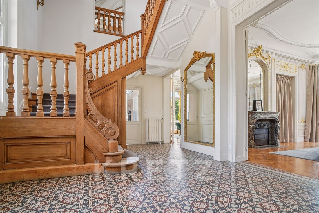 Villa in Le Vésinet, Ile-de-France, France 2 - 15747611